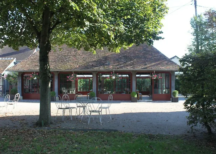 Bed and Breakfast Aux Trois Damoiselles 3*