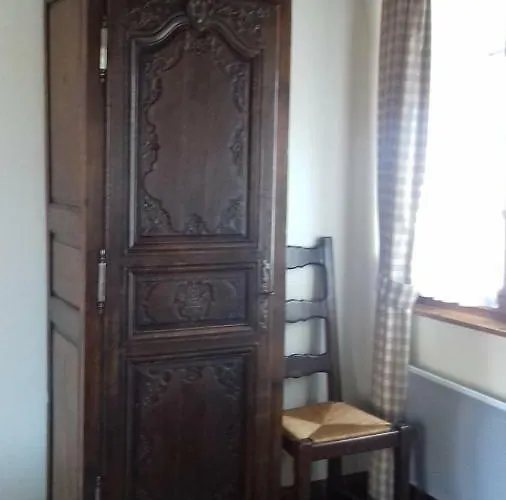 Bed and Breakfast Aux Trois Damoiselles