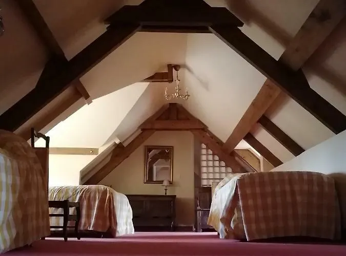 Aux Trois Damoiselles